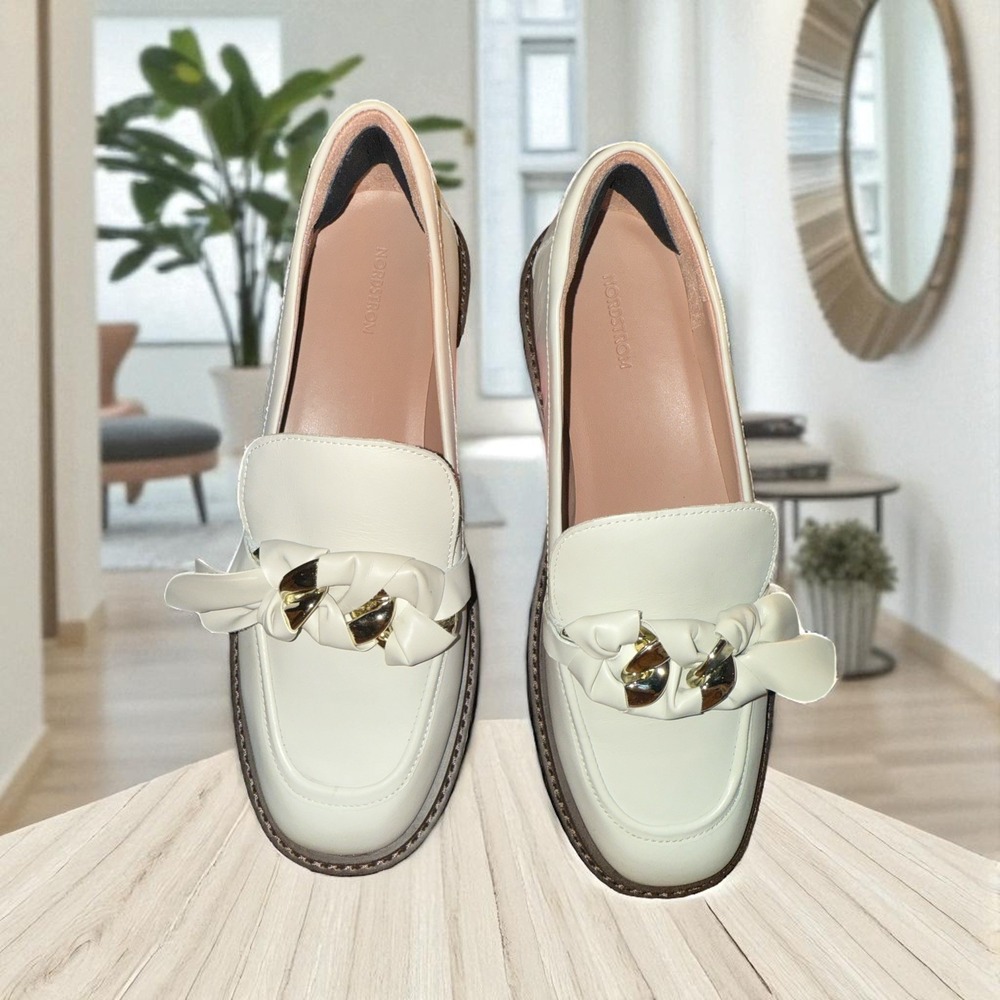 Nordstrom Trinity Leather Loafer Beige Cream 9M Chain Lug Sole - Picture 2 of 14